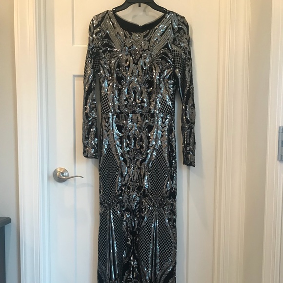 Betsy & Adam Dresses & Skirts - Betsey & Adam all sequin gown ✨